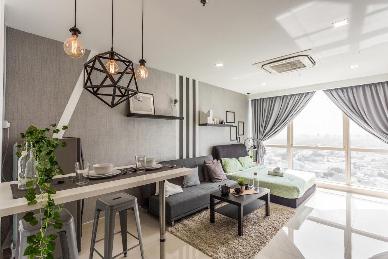 Pinnacle Pj @ Penguin Homes Petaling Jaya Εξωτερικό φωτογραφία