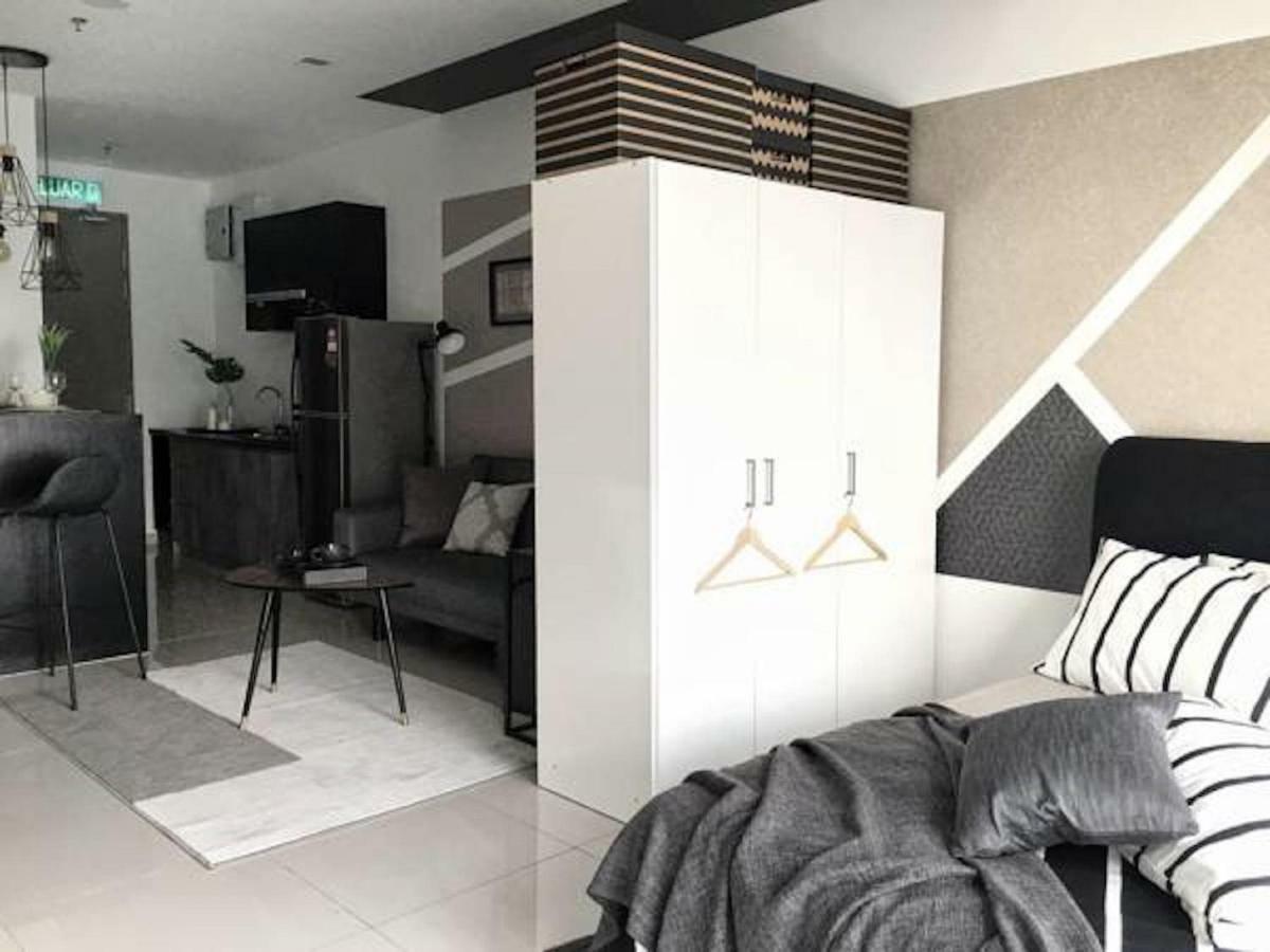 Pinnacle Pj @ Penguin Homes Petaling Jaya Εξωτερικό φωτογραφία